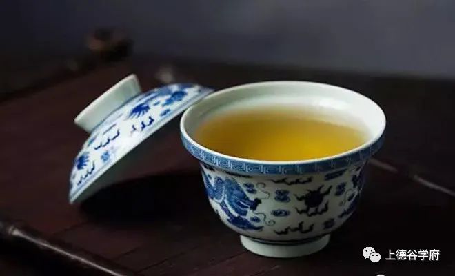 明清景德镇烧制的官窑茶具（明清景德镇烧制的官窑茶具有哪些）